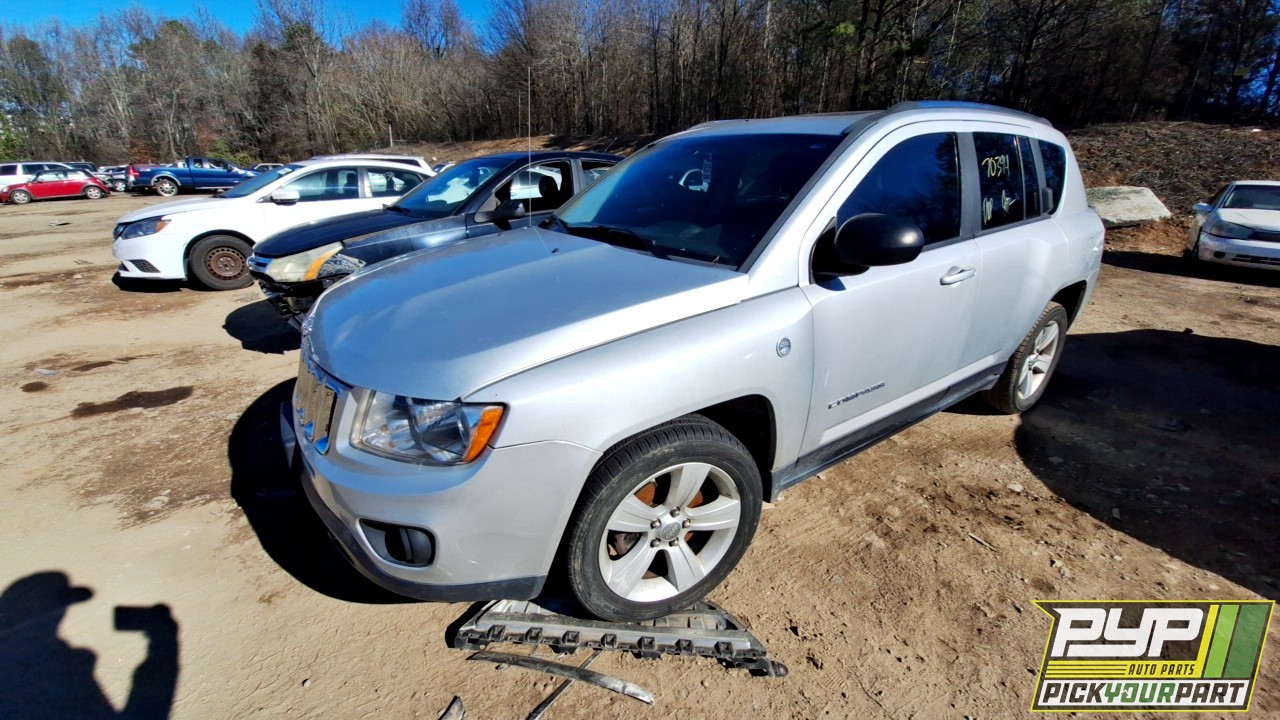 2011 JEEP COMPASS partes disponibles