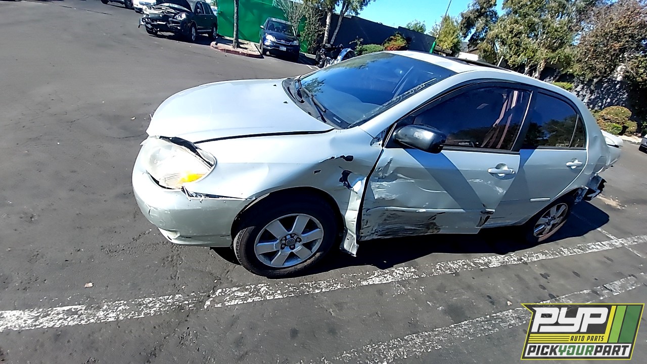 2004 TOYOTA COROLLA partes disponibles