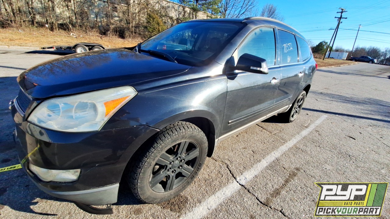 2011 CHEVROLET TRAVERSE partes disponibles