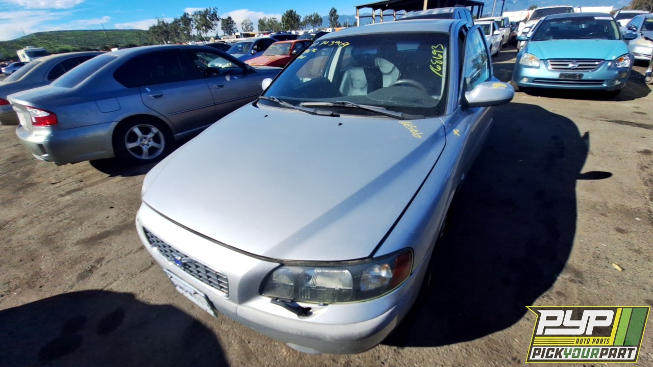 2002 VOLVO S60 available for parts