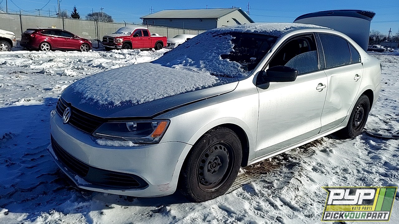 2013 VOLKSWAGEN JETTA partes disponibles