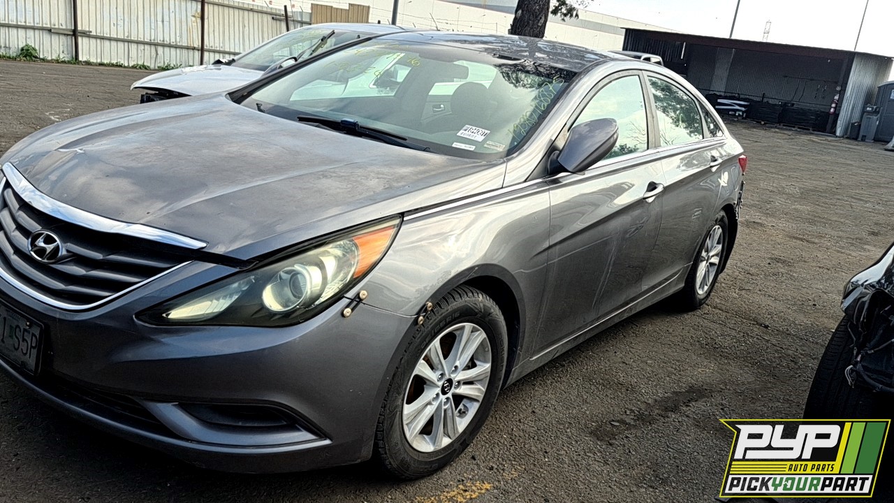 2011 HYUNDAI SONATA available for parts
