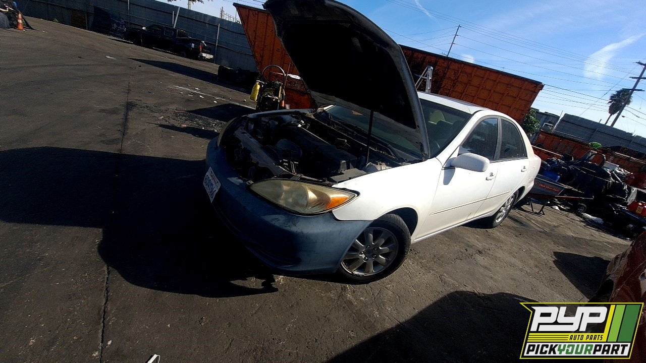 2003 TOYOTA CAMRY partes disponibles