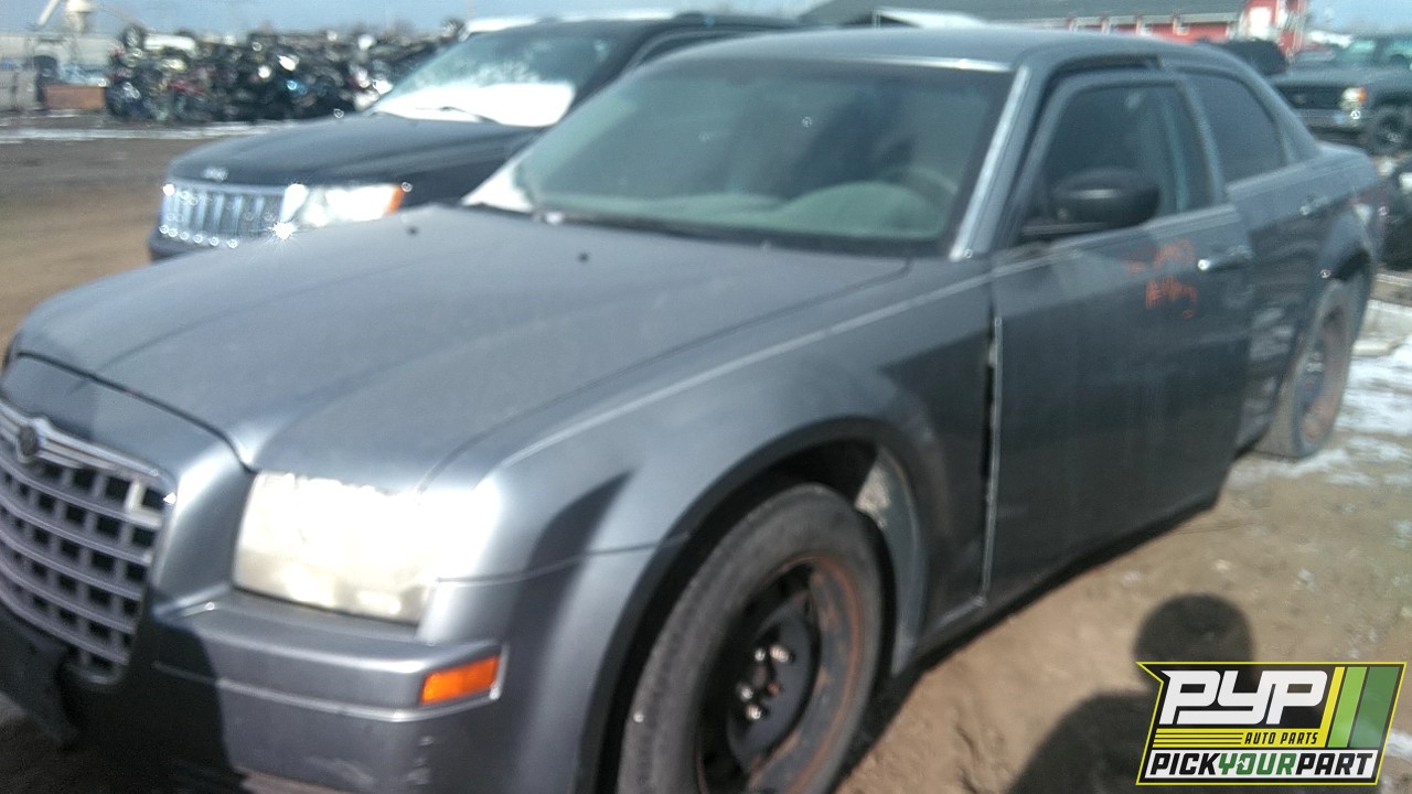 2007 CHRYSLER 300 available for parts