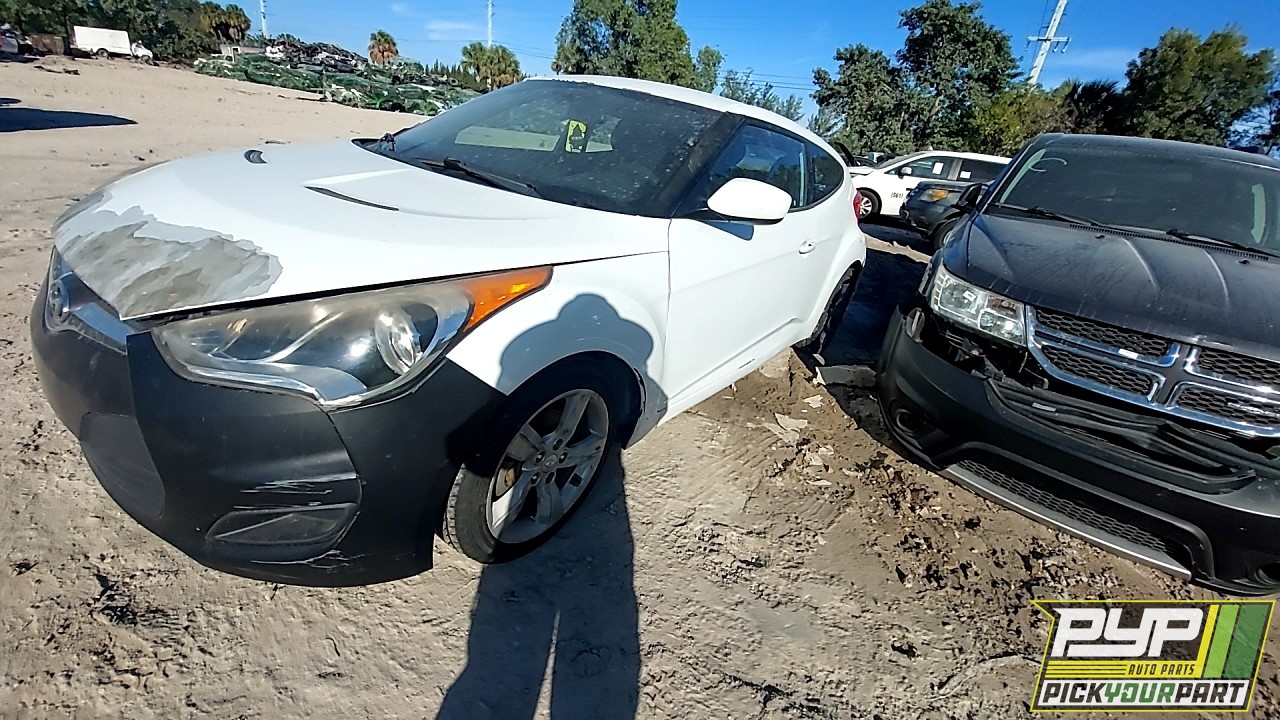 2013 HYUNDAI VELOSTER partes disponibles