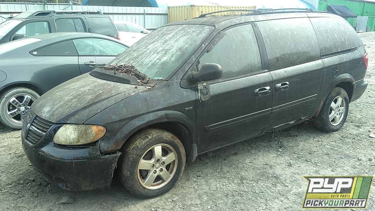 2007 DODGE GRAND CARAVAN available for parts