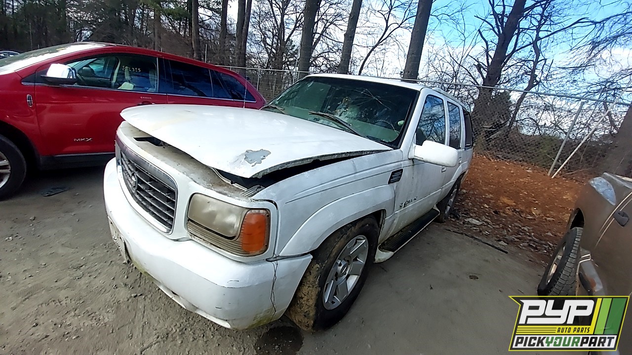 2000 CADILLAC ESCALADE available for parts