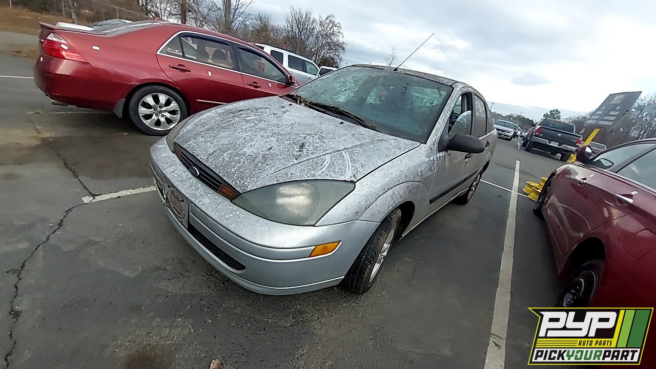 2004 FORD FOCUS available for parts