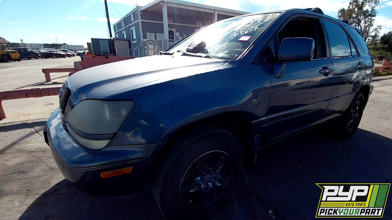 2000 LEXUS RX300 available for parts
