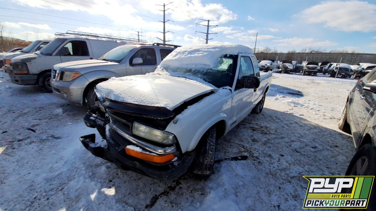 2002 CHEVROLET S10 available for parts
