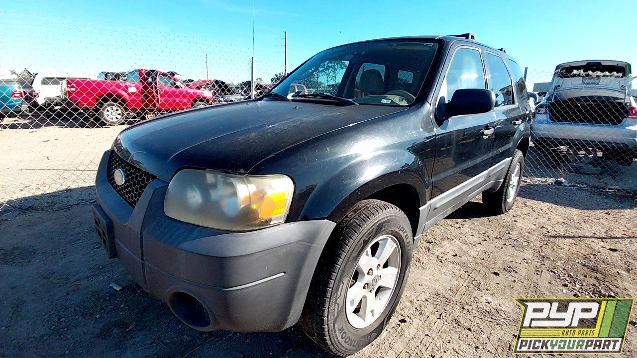 2006 FORD ESCAPE available for parts