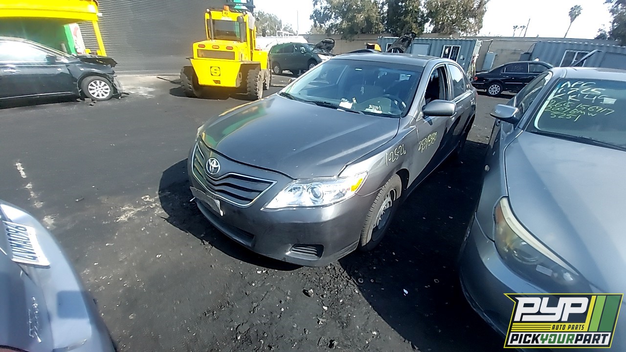 2011 TOYOTA CAMRY partes disponibles