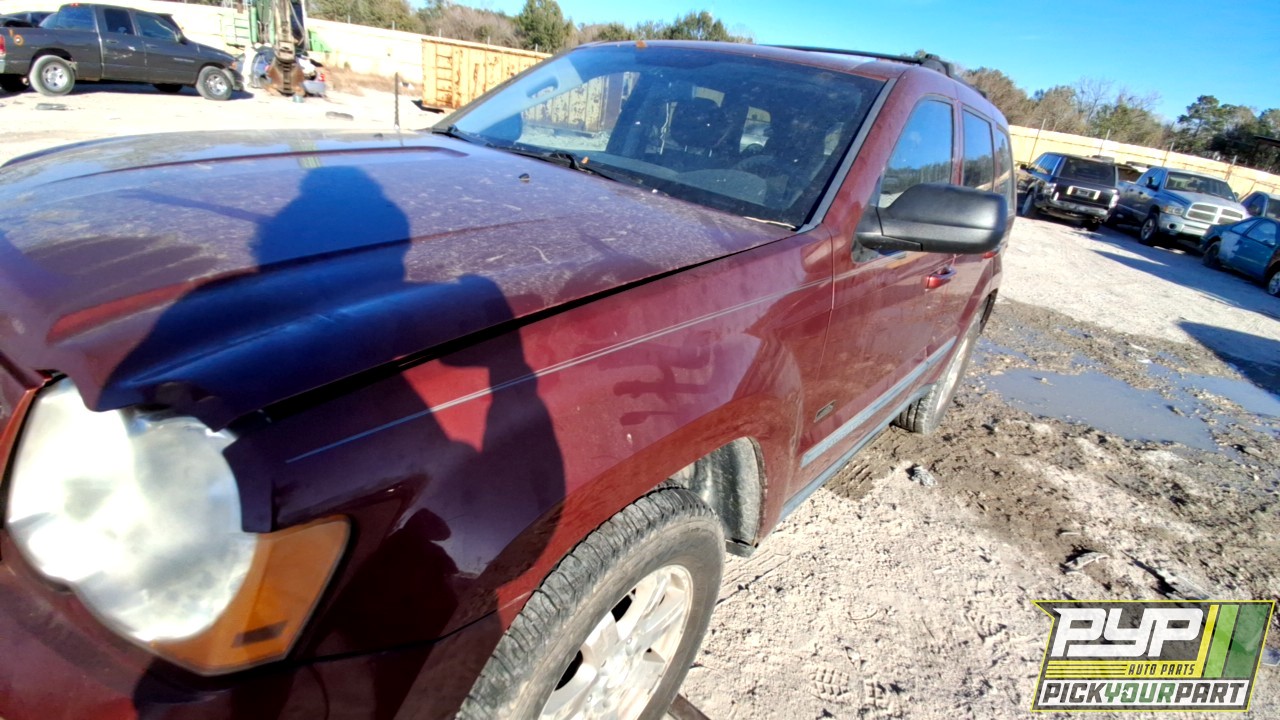 2008 JEEP GRAND CHEROKEE available for parts