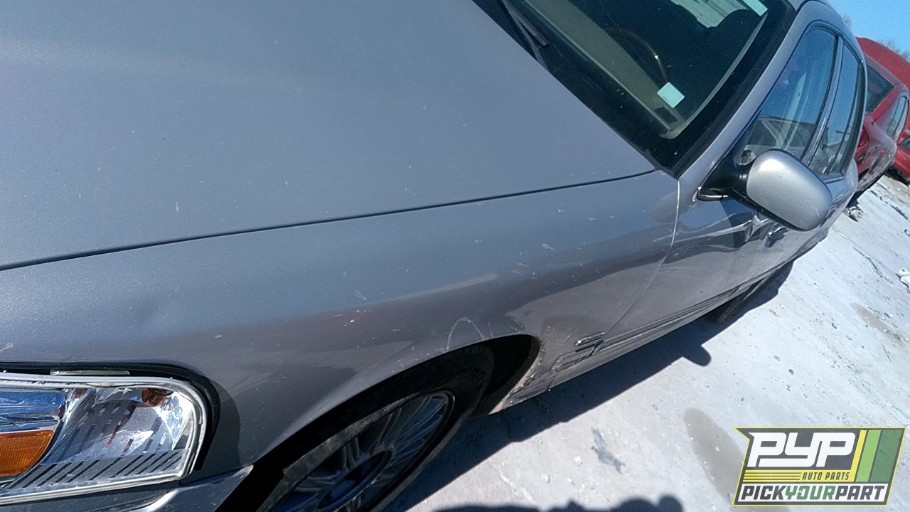 2010 MERCURY GRAND MARQUIS partes disponibles