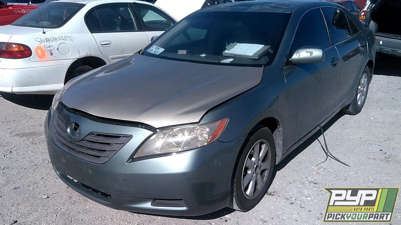 2011 TOYOTA CAMRY partes disponibles