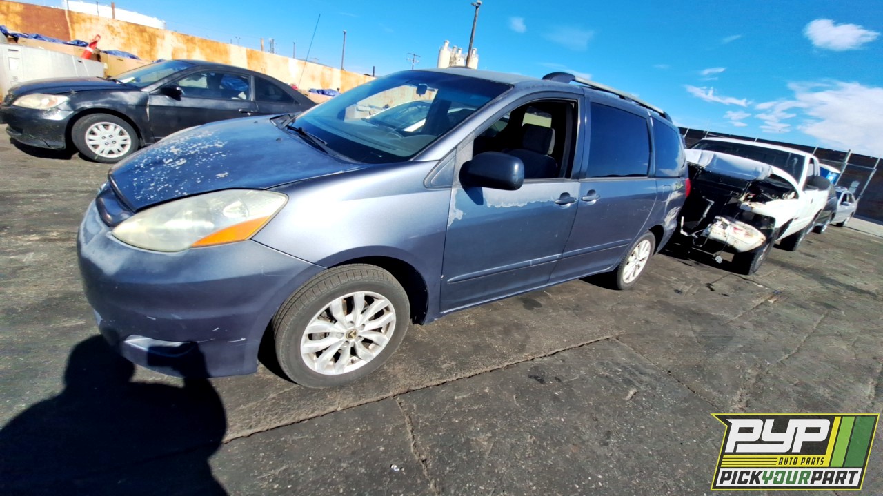 2006 TOYOTA SIENNA partes disponibles