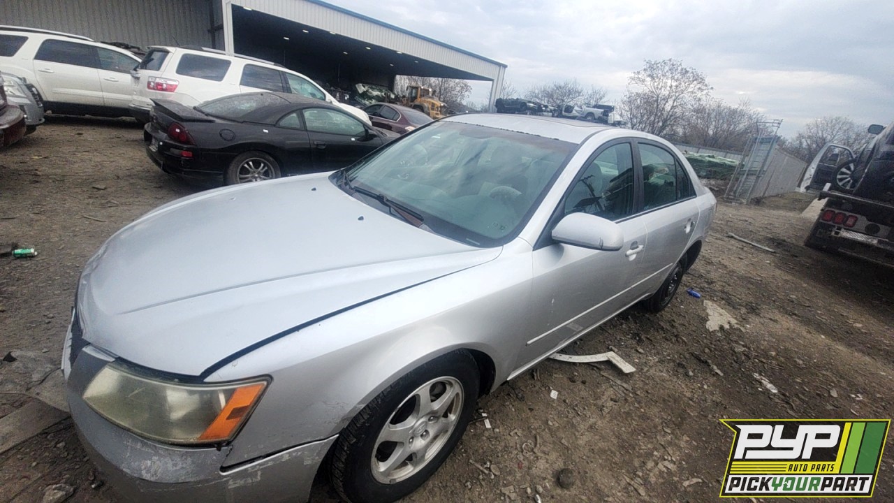 2006 HYUNDAI SONATA available for parts