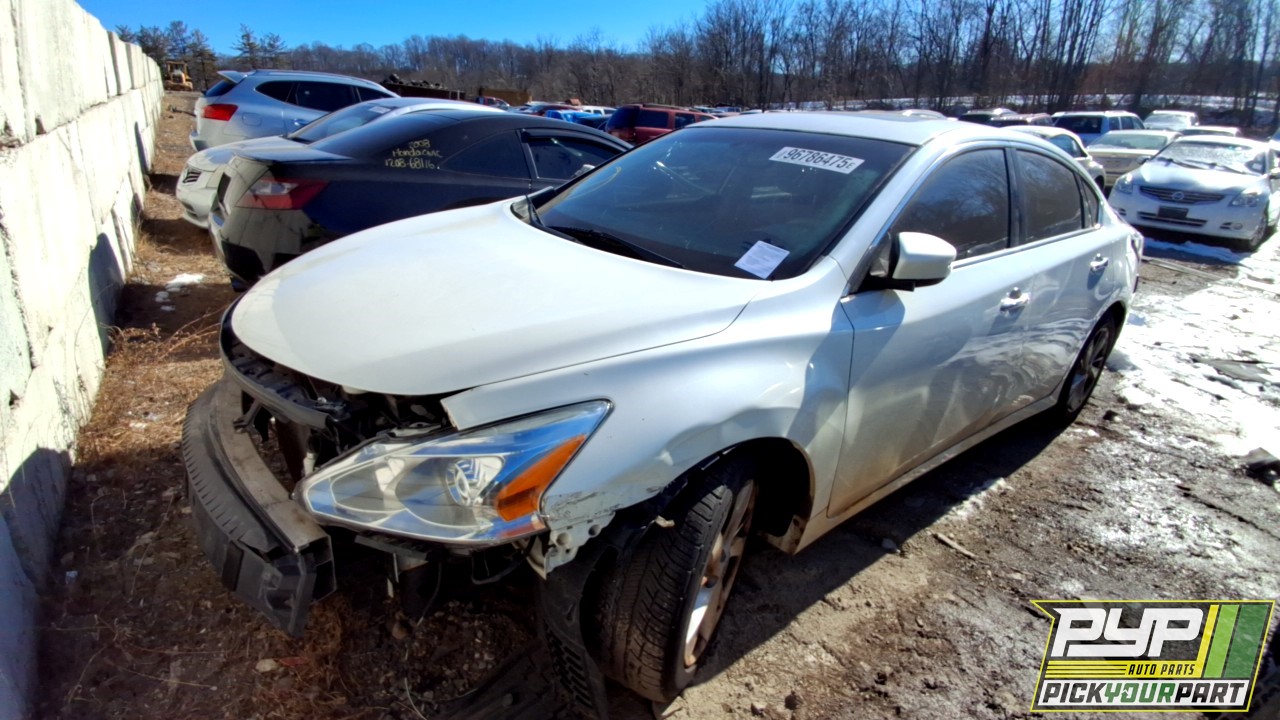 2013 NISSAN ALTIMA partes disponibles