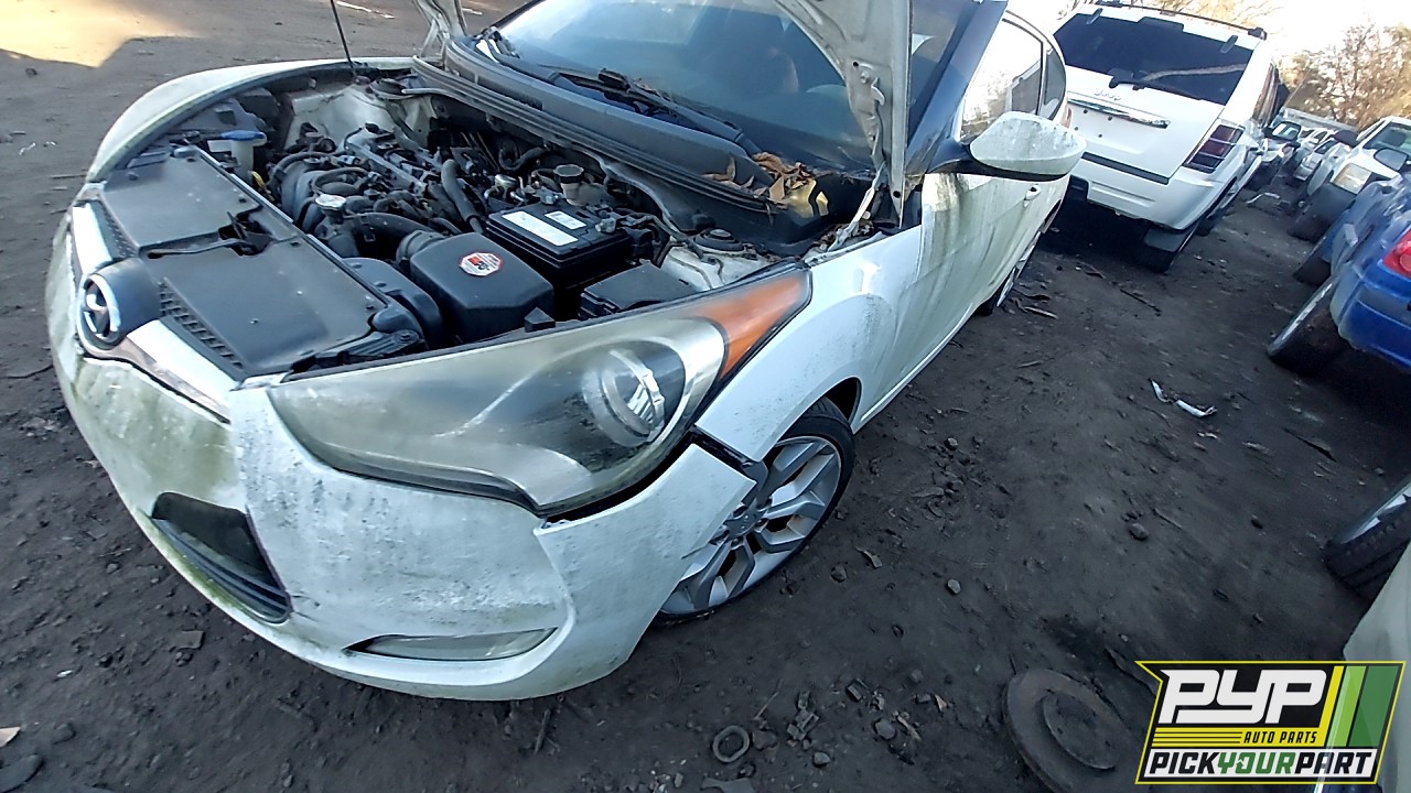 2012 HYUNDAI VELOSTER partes disponibles