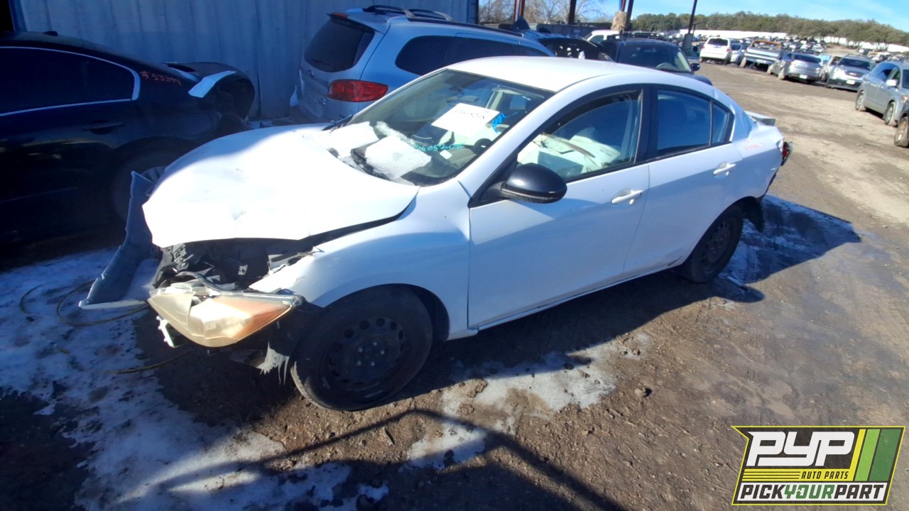 2013 MAZDA 3 partes disponibles
