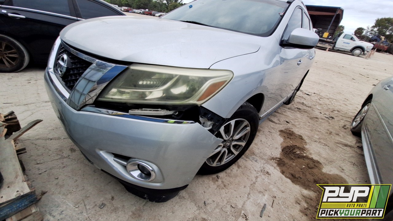 2013 NISSAN PATHFINDER partes disponibles