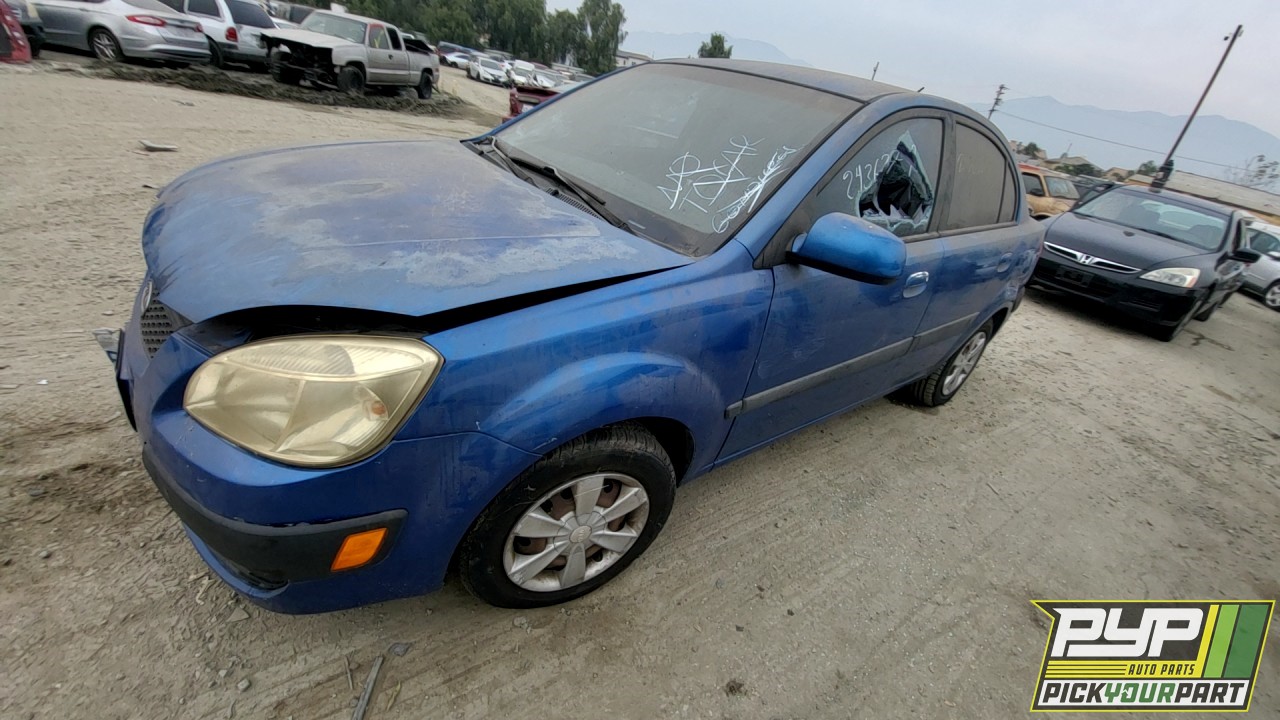 2006 KIA RIO available for parts