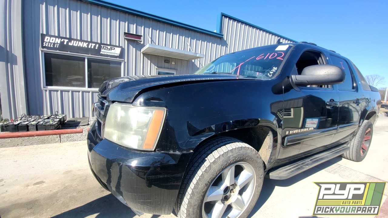 2008 CHEVROLET AVALANCHE available for parts