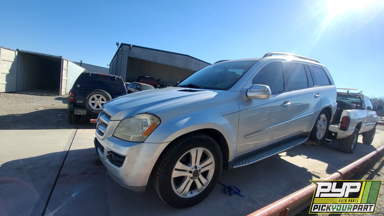 2009 MERCEDES-BENZ GL450 available for parts
