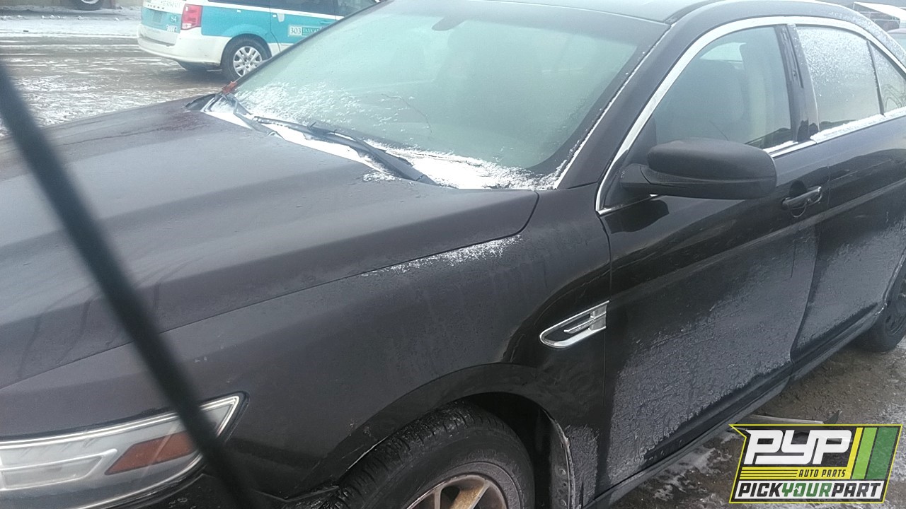 2013 FORD TAURUS partes disponibles