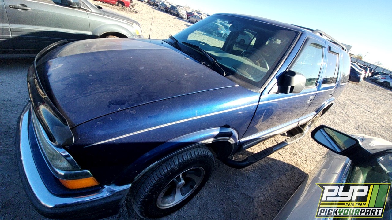 2001 CHEVROLET BLAZER partes disponibles