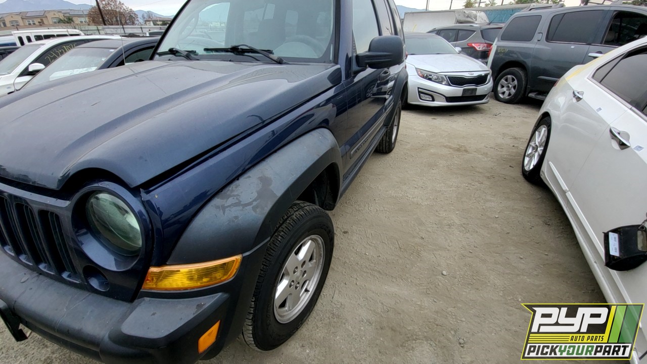 2006 JEEP LIBERTY partes disponibles