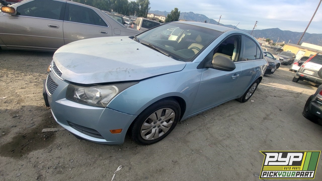 2012 CHEVROLET CRUZE partes disponibles