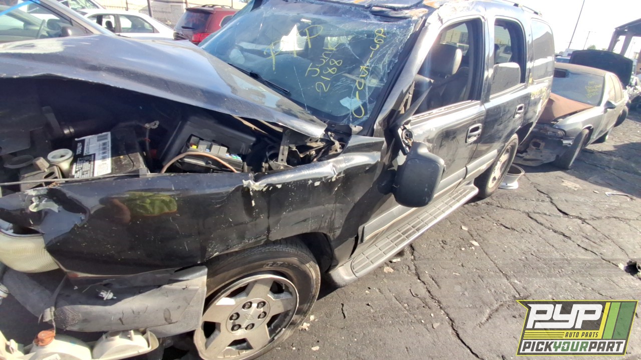 2004 CHEVROLET TAHOE partes disponibles