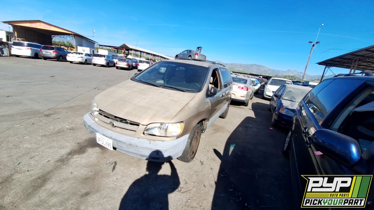 2000 TOYOTA SIENNA partes disponibles