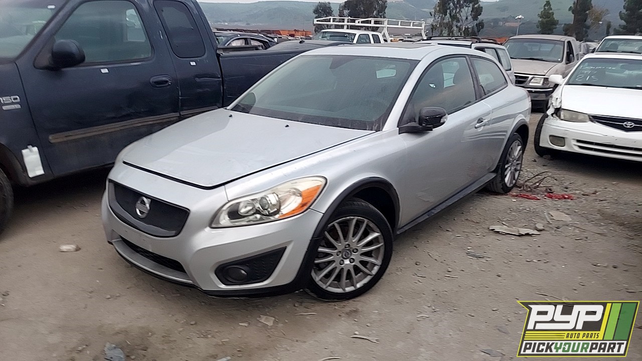 2011 VOLVO C30 partes disponibles