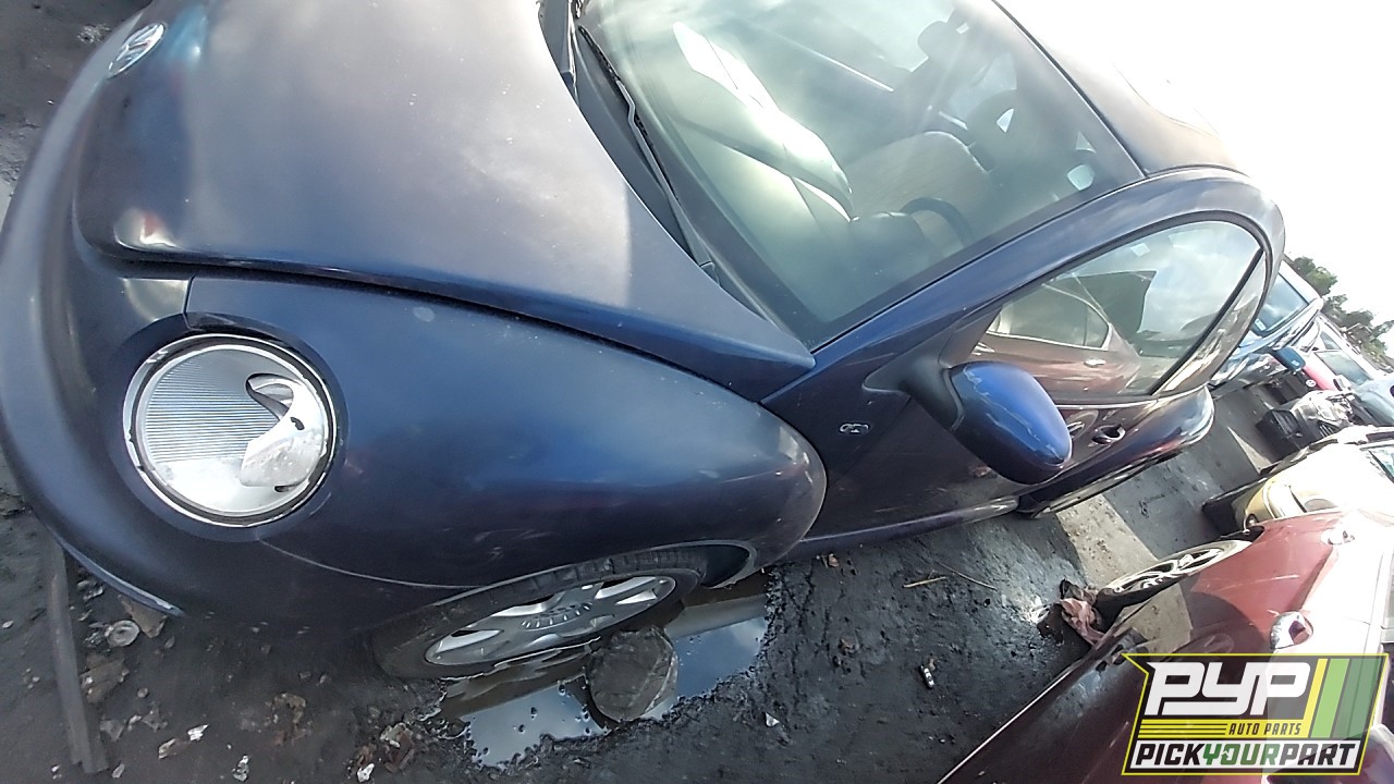 2002 VOLKSWAGEN BEETLE partes disponibles