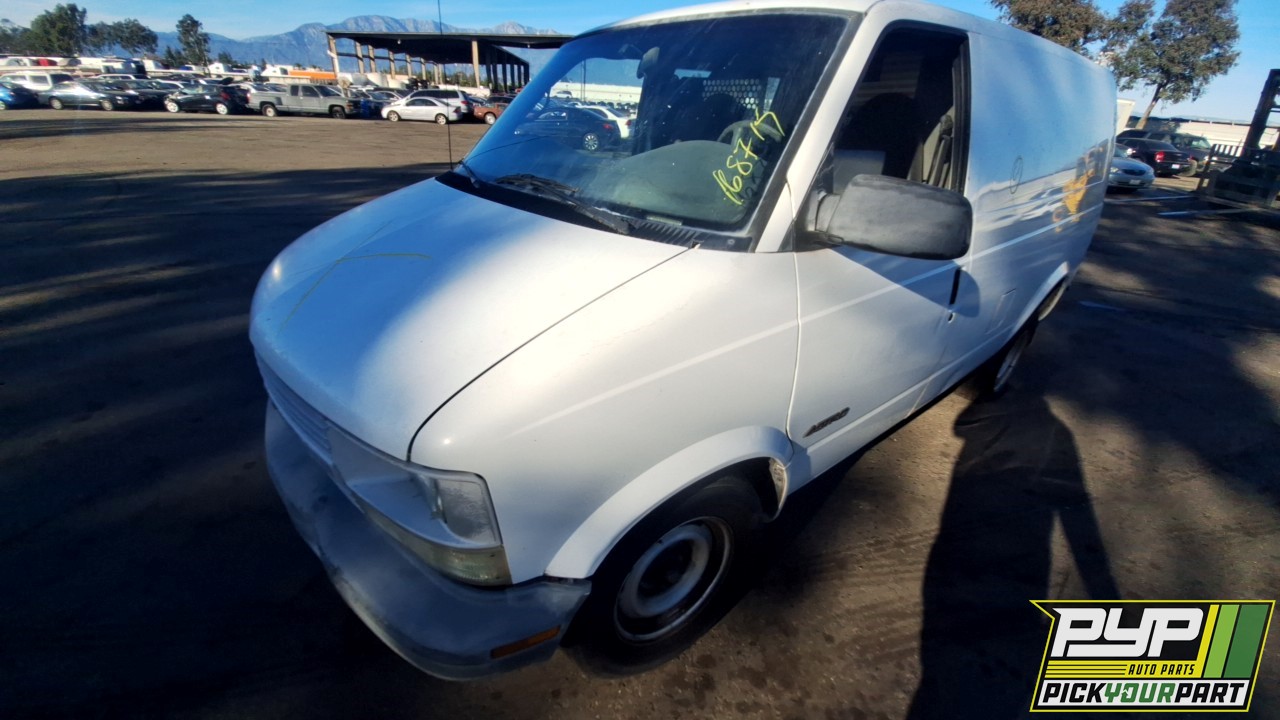 2000 CHEVROLET ASTRO available for parts