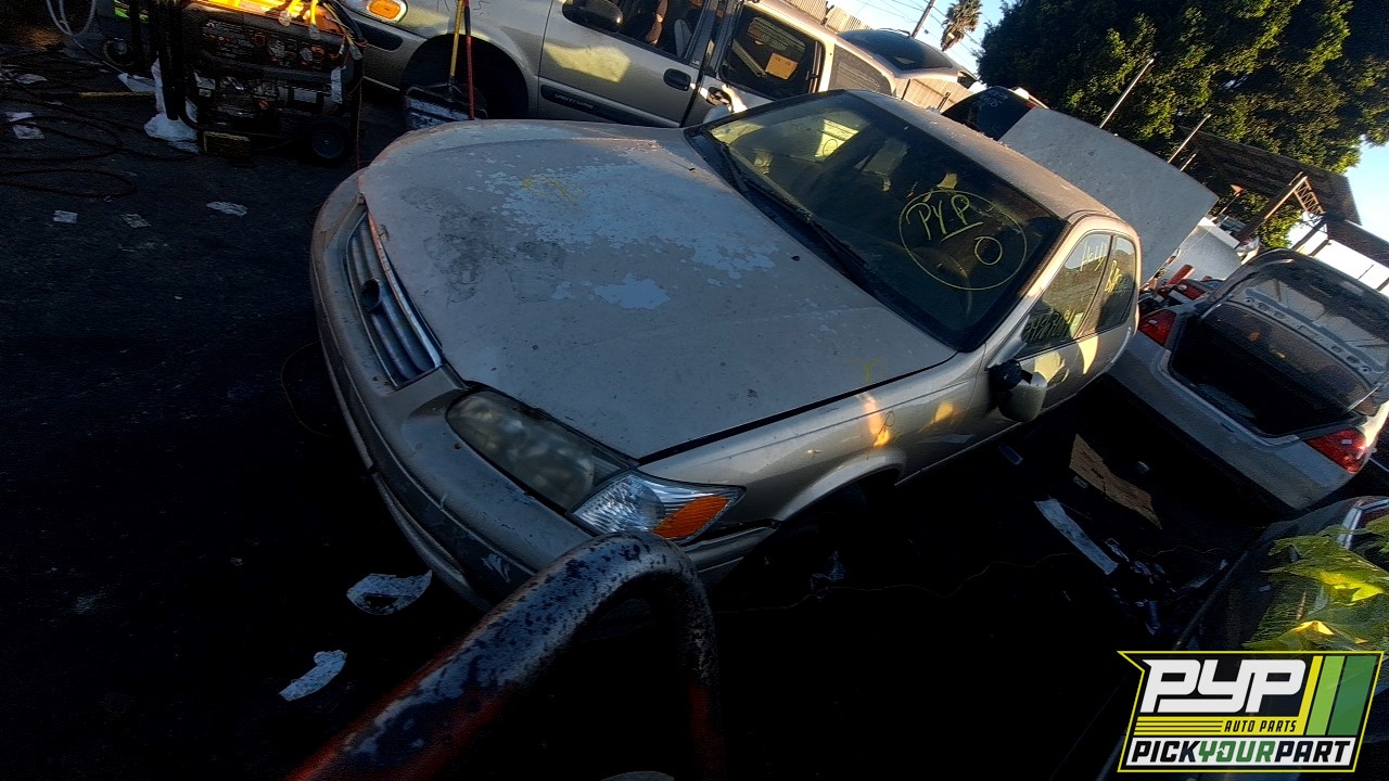 2001 TOYOTA CAMRY partes disponibles