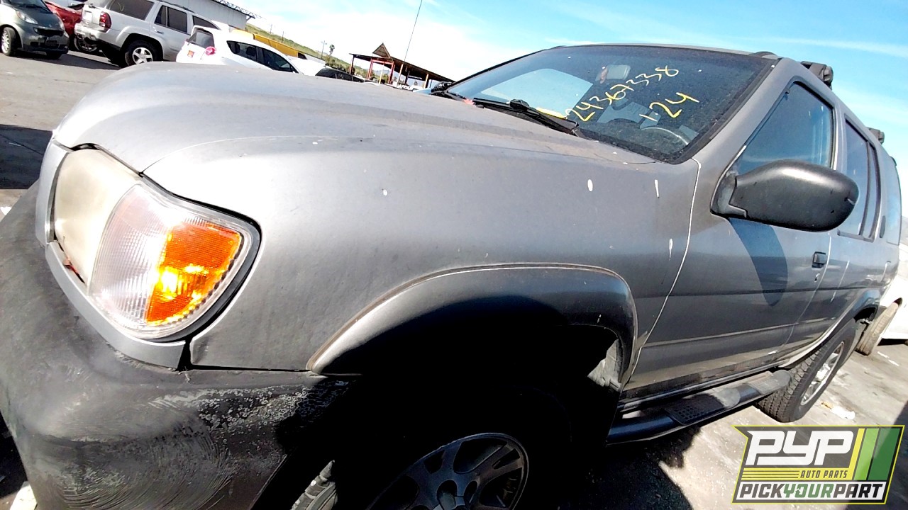 2001 NISSAN PATHFINDER partes disponibles