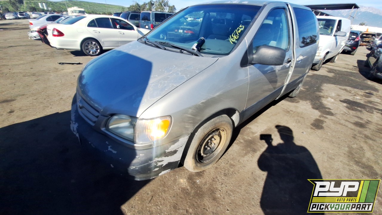 2003 TOYOTA SIENNA available for parts