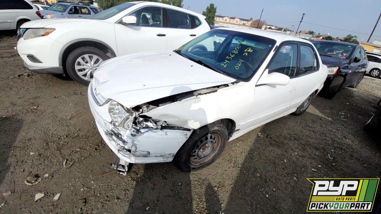 2002 TOYOTA COROLLA partes disponibles