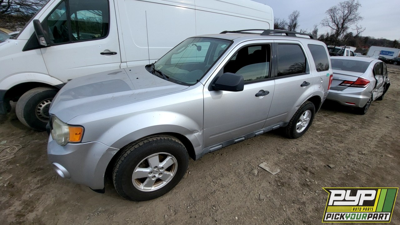 2010 FORD ESCAPE partes disponibles