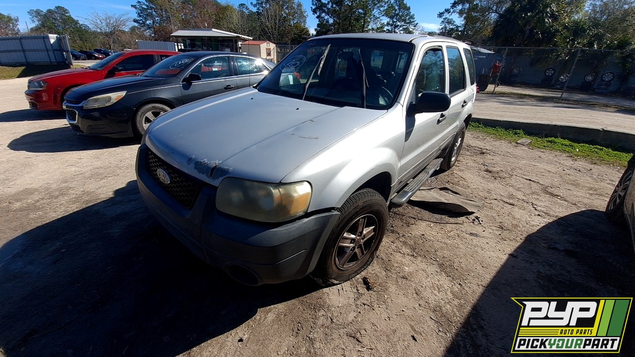 2005 FORD ESCAPE available for parts