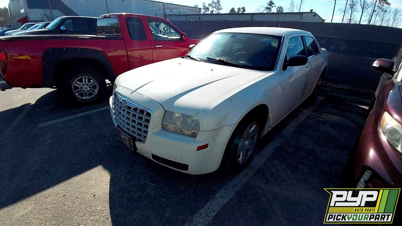 2008 CHRYSLER 300 partes disponibles