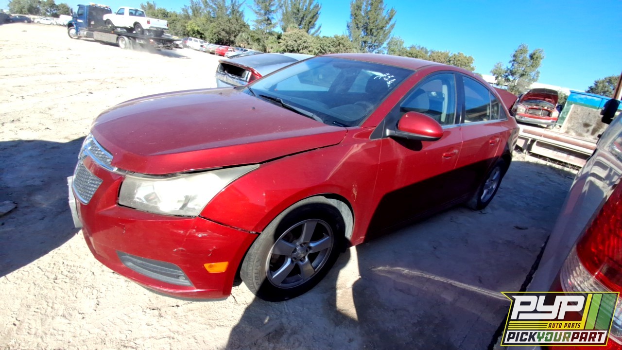 2014 CHEVROLET CRUZE partes disponibles