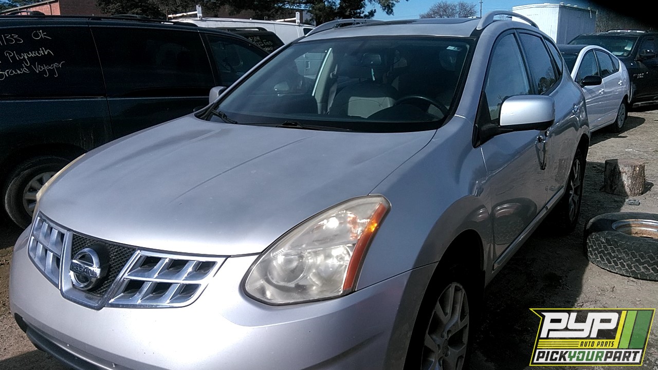 2013 NISSAN ROGUE partes disponibles