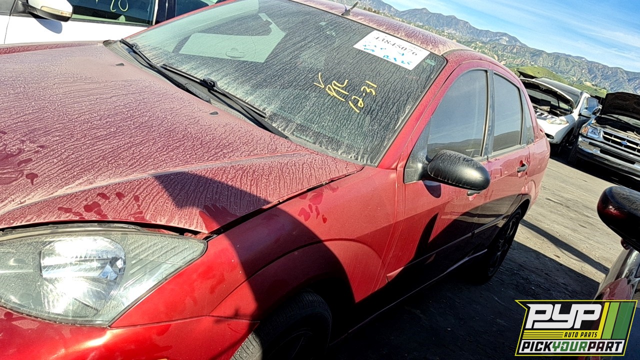 2001 FORD FOCUS available for parts