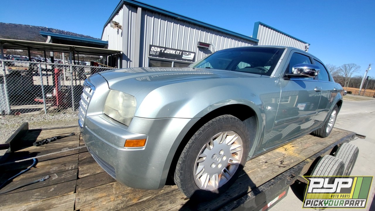 2006 CHRYSLER 300 partes disponibles