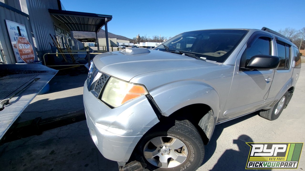 2006 NISSAN PATHFINDER available for parts