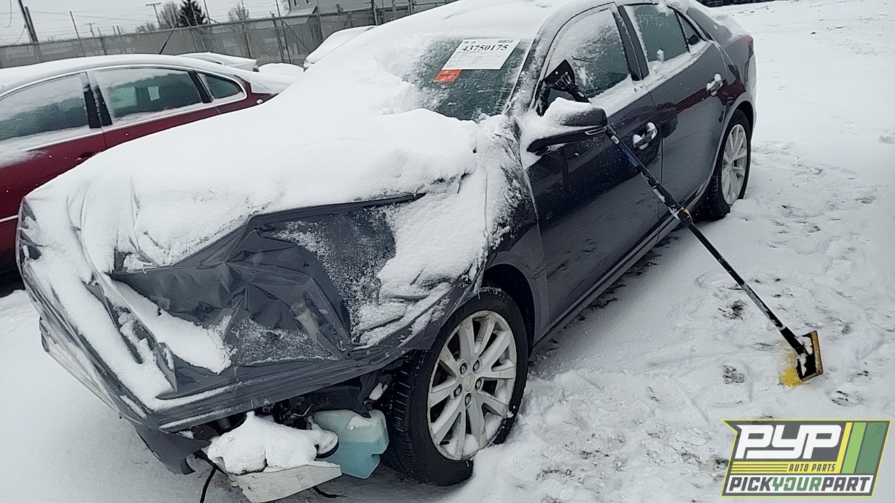 2013 CHEVROLET MALIBU partes disponibles